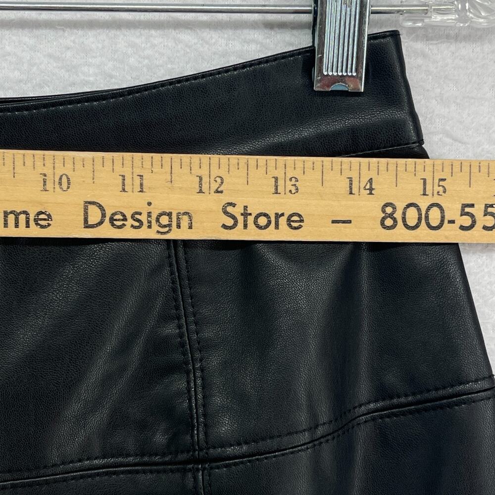 FREE PEOPLE Skirt 2 Maisie Vegan Mini Faux Leather Snap Front Closure Black - Picture 10 of 12